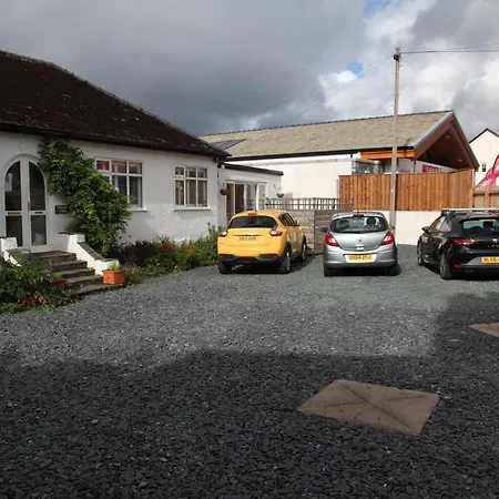 Lodge Lynton
